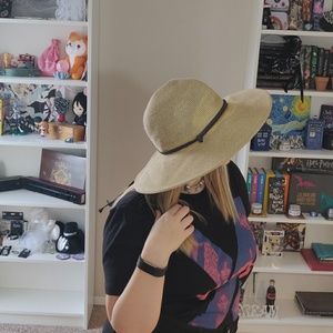 SanDiegoHatCo | Large Floppy Brim Hat Chin Cord